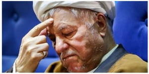 قابی ماندگار از معاون اول حسن روحانی در کنار آیت الله هاشمی رفسنجانی در دهه 70+ عکس