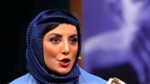 فیلم / رویا میرعلمی: دوست دارم همش توی تختخوابم باشم … / خیلی خجالتی و کمحرفم / کلا توی زندگی واقعیم….