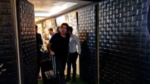 ساپینتو و تیم استقلال بدون هیچ حرفی ورزشگاه را ترک کردند