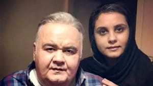 فیلم / غیرت ایرانی اکبر عبدی : با دخترم المیرا 9 سالش بود رفته بودیم مکه، طلافروش بهم گفت دخترتو بذاری اینجا هموزن دخترت بهت طلا میدم! / گفتم ….