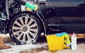 روشهای شستن ماشین با کمترین میزان مصرف آب