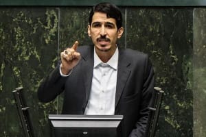 حمله تند نماینده مجلس به تیم رسانهای پزشکیان؛ بزرگترین دشمن پزشکیان، این تیم هردمبیل است