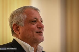 محسن هاشمی: پزشکیان باید بگوید که من این برنامه ها را میخواهم اجرا کنم اگر اجازه نمیدهید اجرا کنم بنده استعفا میدهم