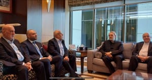 لاریجانی پس از ورود به بیروت: همواره به دنبال تحقق منافع ملی لبنان خواهیم بود/ رنج ملت لبنان را ما هم در ایران حس میکنیم