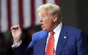 حمله ترامپ به منتقدان دیدار با پوتین: حتی اگر مسکو را میگرفتم…