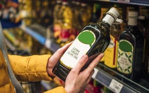 این روغن میتواند به کاهش کلسترول کمک کند