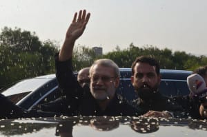 لاریجانی خطاب به نیروهای حزب الله: ممکن است نسبت به شما کینهتوزی شود اما این کینهتوزیها به خاطر تأثیرگذاری شماست/ ما در امور کشورها دخالت نمیکنیم