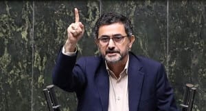 اگر دربان استانداری بودم استاندار بی لیاقت را راه نمی دادم ! | تو غلط کردی که استاندار استانی شدی …+ ویدئوی اظهارات حاشیه ساز آقای استاندار