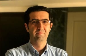 تشبیه عجیب فعال رسانهای نزدیک به قالیباف؛ پزشکیان شبیه احمدی نژاد است اما…/ذهن لاریجانی رئال پالتیک است/رابطه پزشکیان با رهبری از جنس «اطاعت» است
