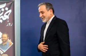 روایت عراقچی از گفتوگوهای پزشکیان و پاشینیان در ایروان