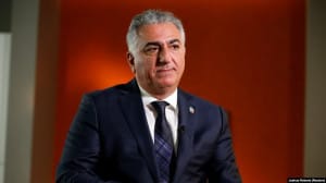 همسر رضا پهلوی خبر داد: بهزودی، کنارهگیری شوهرم از «مبارزه»/ کنایه یاسمین پهلوی به مردم ایران