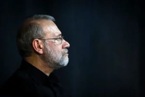 لاریجانی میتواند نقش پایداریچیها را در فضای سیاسی ایران تضعیف کند؟
