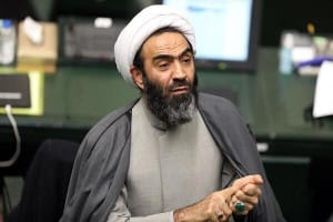 ادبیات تند عضو جبهه پایداری در نقد بیانیه جبهه اصلاحات: عقل سیاسی ندارند/ مگر مردم ایران با یکدیگر قهر کردهاند که امروز نیازمند آشتی ملی باشیم؟