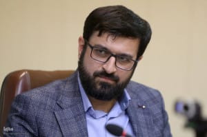 حمله معاون وزارت ارشاد در دولت سیزدهم به موافقان مذاکره؛اختلال روانی دارند/ دوست دارند ذلیل باشند/به تعبیر قرآن محبت غرب در پوست و گوشتشان جاری است