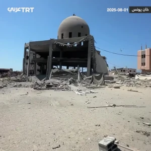 ببینید؛ لحظه وحشتناک حمله اسرائیل به مسجدی در غزه