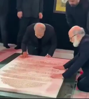 ببینید: بوسه علی لاریجانی بر مزار سید حسن نصرالله