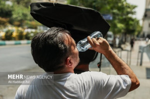 ورود موج گرمای شدید به ۱۱ استان