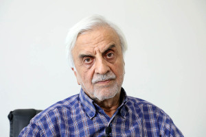 کشور از حرفهای زائد و لاطائلاتگویی خالی نیست/ برخی عامدانه خرابکاری میکنند/ انتخابات فدراسیون فوتبال باطل است/ عبور از من سیاسی نبود، شخصی بود/ ۹ ماه است در انتظار پزشکیان هستم