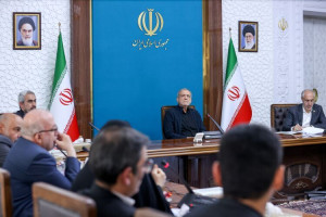 تاکید پزشکیان بر بازنگری اساسی در خصوصیسازی