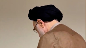 فیلم ابطحی از نماز جماعت سید محمد خاتمی