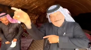 پیرمرد عراقی که بین ایرانیها محبوب شده است