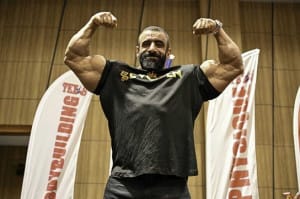 چرا لقب هادی چوپان، «گرگ پارسی» شد؟