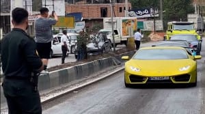 ایست مامور پلیس به خودروی لامبورگینی و دوستانش