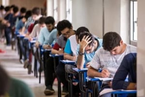 ساعت برگزاری امتحانات جبرانی دوازدهمیها تغییر کرد
