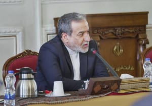 عراقچی: ایران و ارمنستان آماده فصل تازهای از روابط هستند