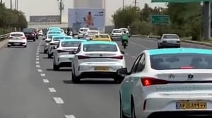 مانور قدرت بابک زنجانی با 300 خودرو در تهران!