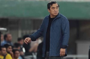 انتقادات تند خداداد عزیزی از بازی امشب تراکتور