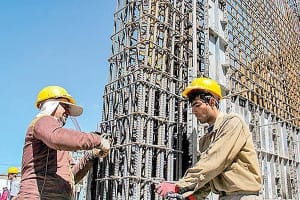 دورنمای ساختمان سازی در نبود افغانها / کارگران ایرانی جایگزین اتباع میشوند؟
