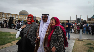 هر توریست عرب چند دلار در ایران هزینه میکند؟