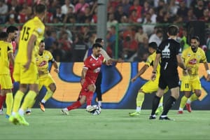 شکست سرخها در دربی مدیریتی؛ استقلال چگونه از پرسپولیس سبقت گرفت؟