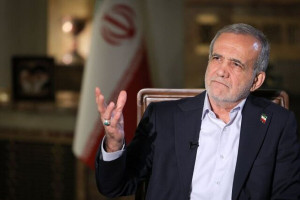پزشکیان: با بالهای خود میتوانیم پرواز کنیم؛ با وابستگی به دیگران به عزت و سربلندی نخواهیم رسید