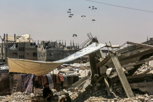 دیدنی های امروز؛ از سالگرد انفجار بیروت تا کشتار فلسطینی ها در غزه