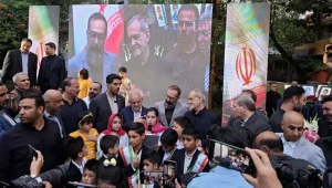 پزشکیان در شیرخوارگاه آمنه؛ گرامیداشت یاد شهدای خردسال جنگ