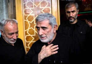 عکس؛ حضور سردار قاآنی در مراسم بزرگداشت سردار محققی