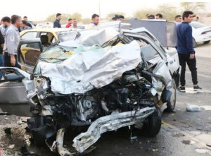 عکس/ صحنههای دلخراش از تصادف زائران اربعین در دهلران