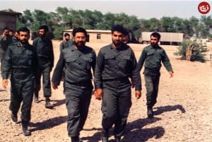 عکس/ طبیعتگردی سرلشکر باقری، سردار سلیمانی و عزیز جعفری ۴۴ سال پیش با لباس نظامی