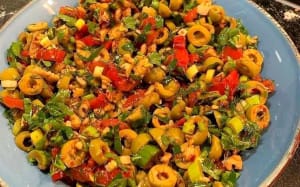 طرز تهیه سالاد زیتون خوشمزه و خاص