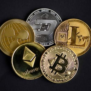 قیمت بیت کوین و ارزهای دیجیتال امروز سهشنبه ۲۱ مرداد ۱۴۰۴ + جدول