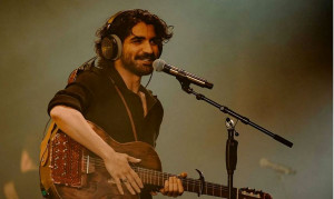 دانلود تیتراژ نوستالژی سریال نجلا با صدای عرفان طهماسبی