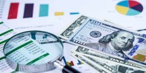 نگاهی به هفته آینده؛ دلار همچنان در مسیر نوسان؟