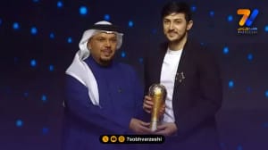 توپ طلای امارات به سردار آزمون رسید