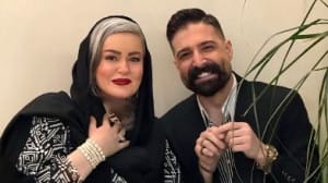 فیلم جگرسوز نوازندگی حمید هیراد با «تار» روی تخت بیمارستان در مبارزه باسرطان / تنت به ناز طبیبان محتاج مباد …