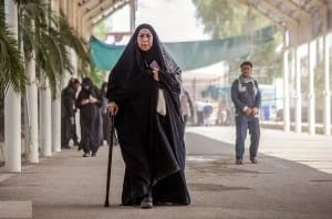 تصاویر؛ زائران اربعین با ویلچر و کالسکه در مرز خسروی