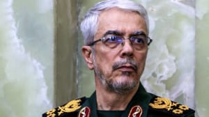 عکس سفر در زمان / «سرلشکر باقری» به همراه معاونان اش در کربلا / سال 1402