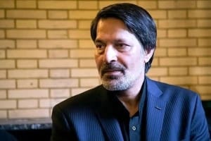 گلایه عمالدین باقی از تبدیل گورستان اعدامیان دهه ۶۰ به پارکینگ
