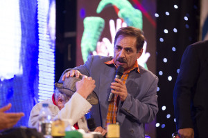 طعنه عمو رشید به گلزار: پز نیست، سبک زندگیمه! (ویدئو)